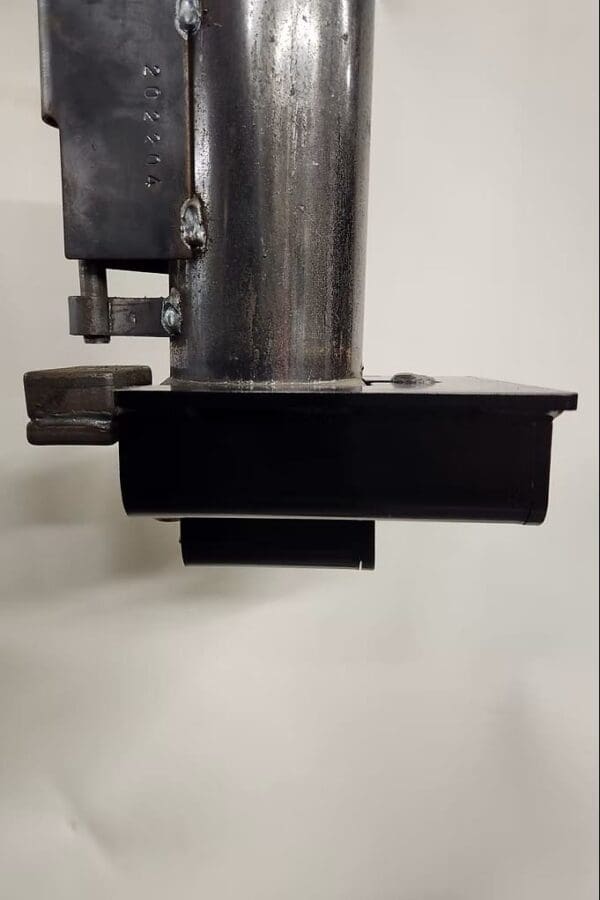 Forged square post Gooseneck coupler with BT8 lock attached