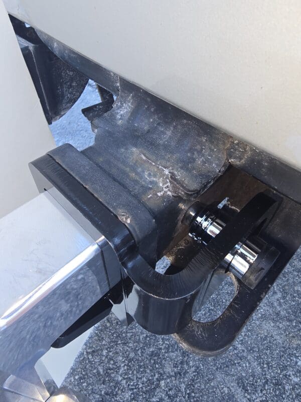 Mounted Anti-Rattle Hitch Lock stabilizer (BT10 A-D)